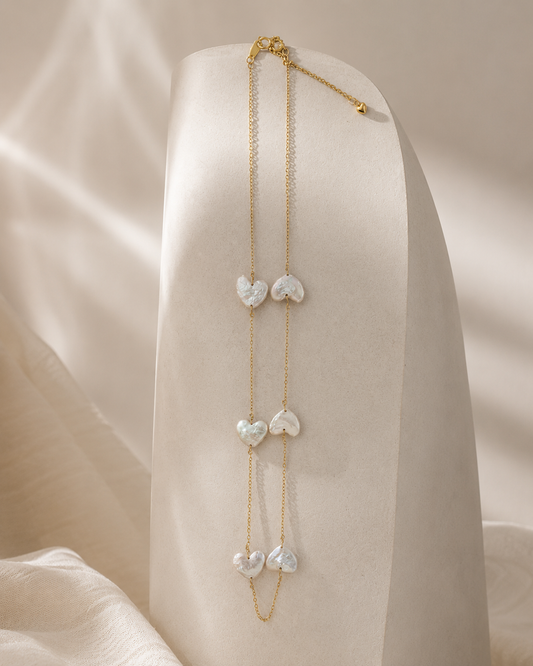 Amélie Heart Pearl Necklace