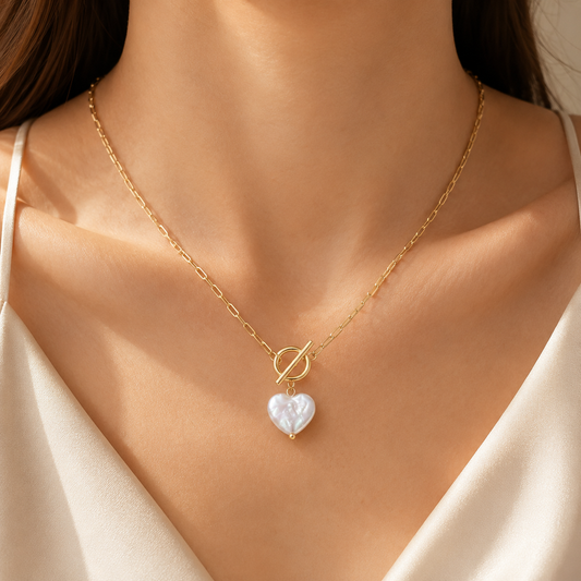 Amour Pearl Necklace