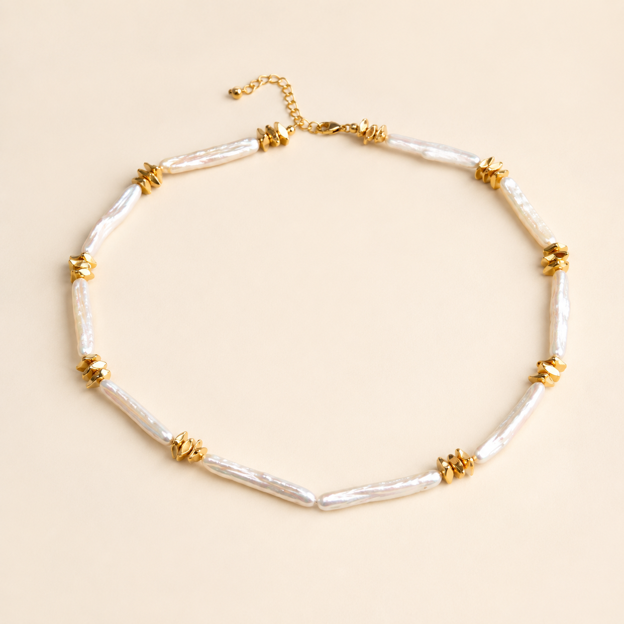 Solène Pearl Necklace