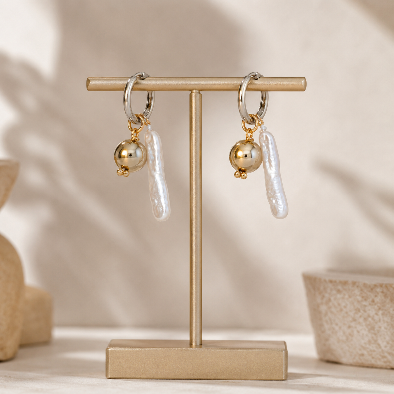 Solene Pearl Hoops