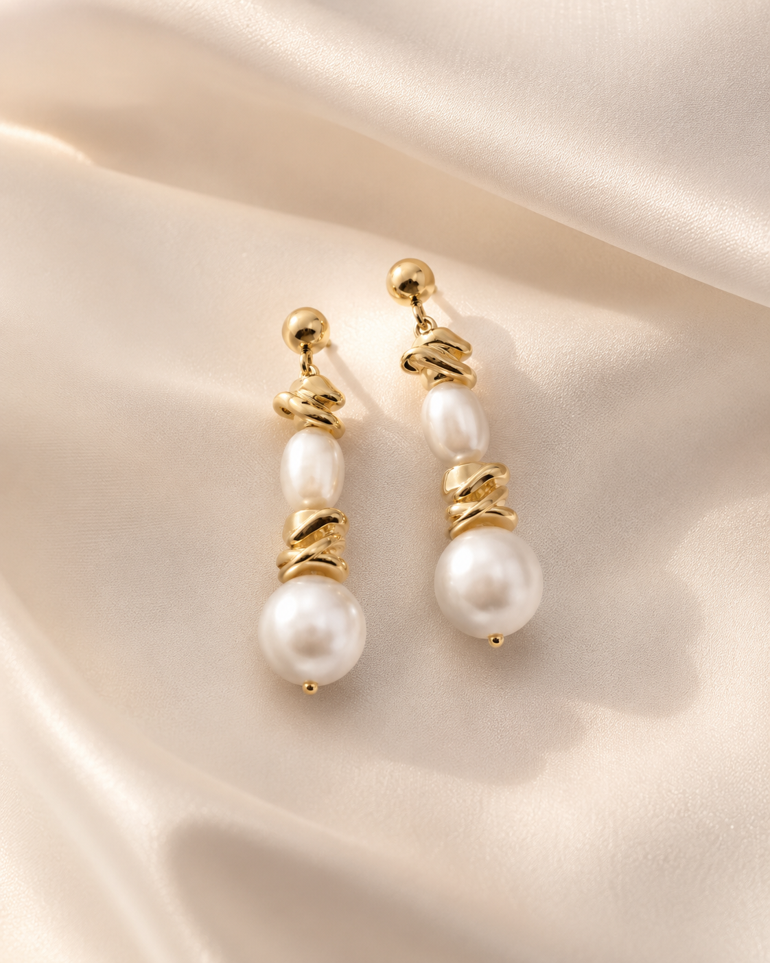 Sabine Pearl Earrings
