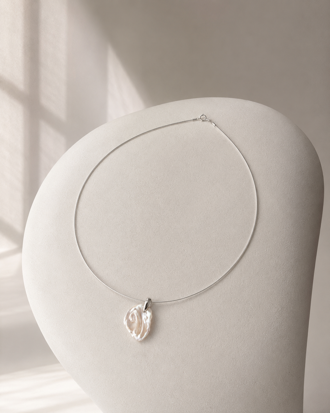 Selene Pearl Collar