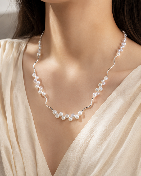 Luna Wave Pearl Necklace
