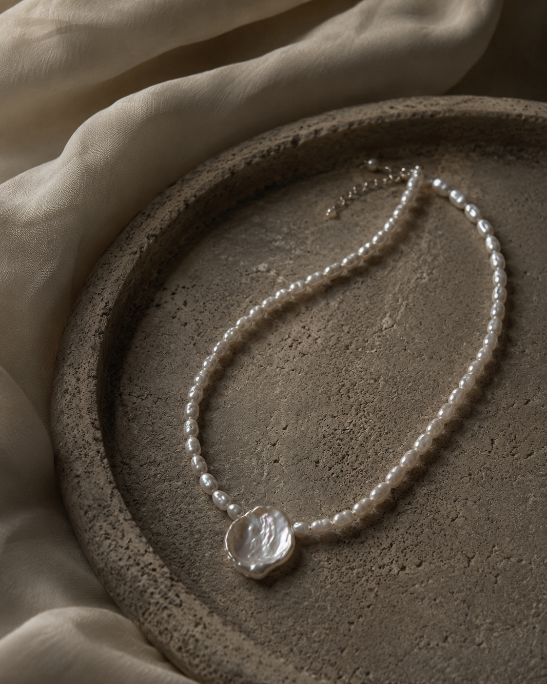 Selene Pearl Necklace