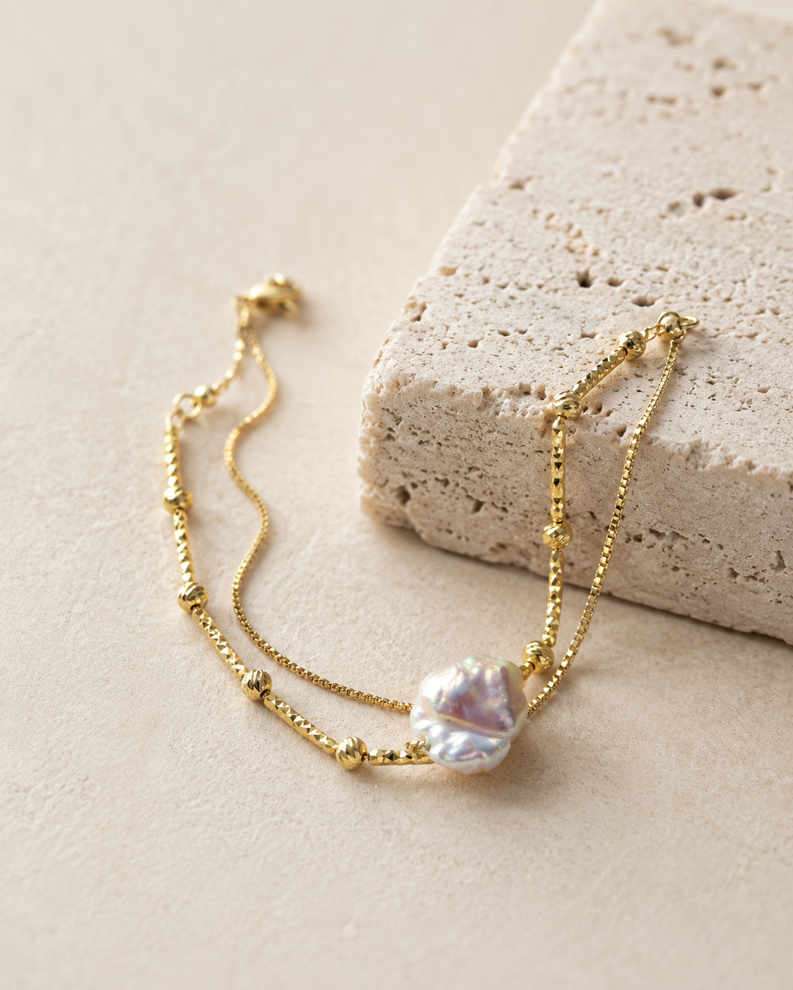 Aurelia Pearl Bracelet