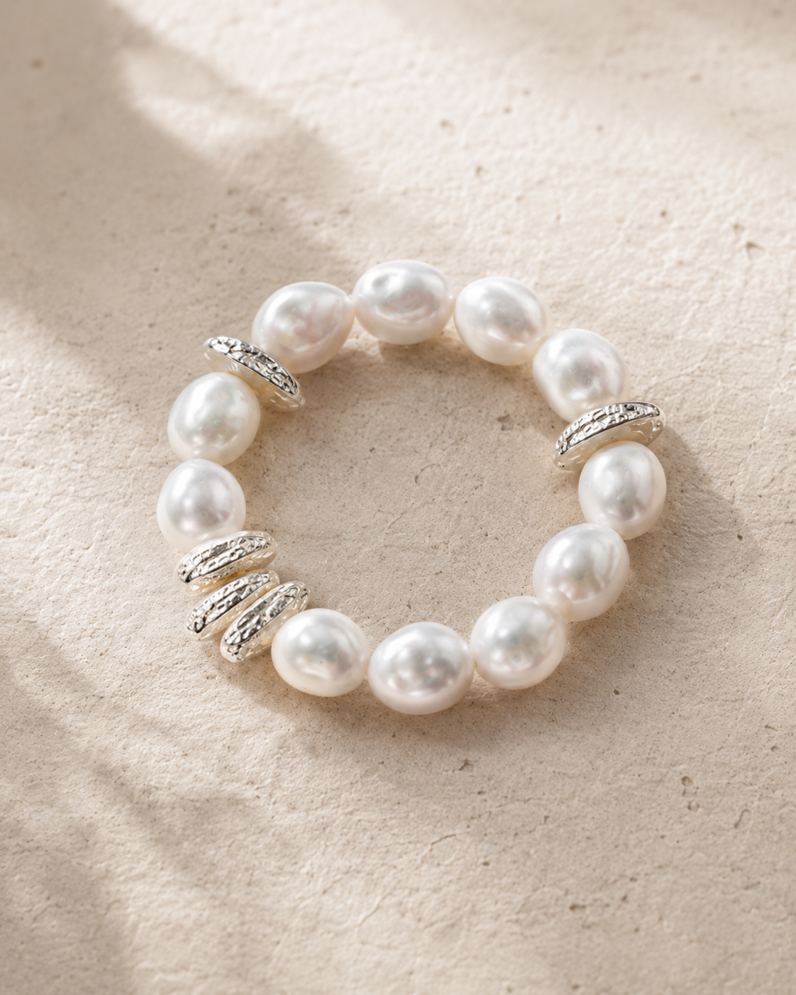 Luna Pearl Ring